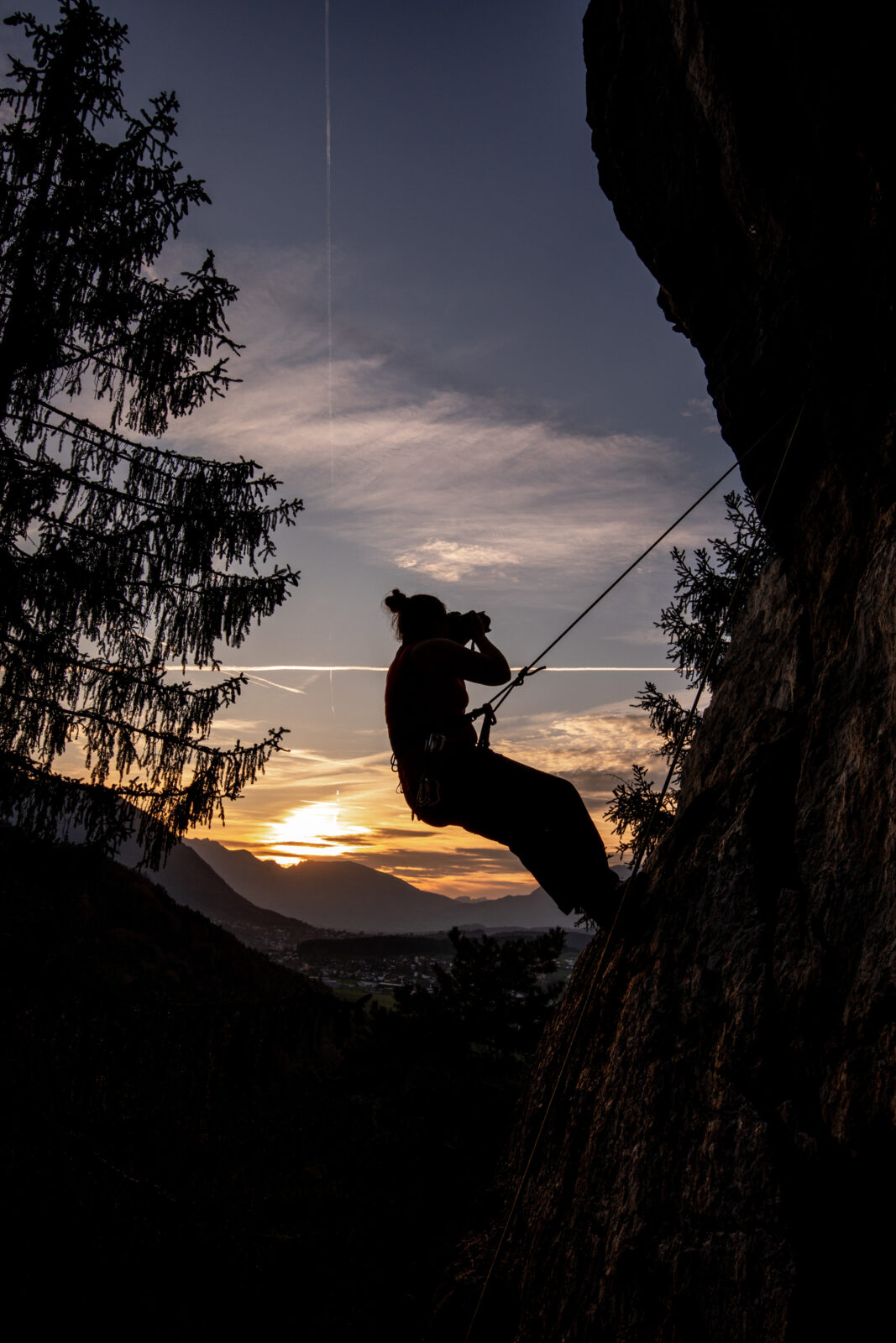 Wild embrace climbing photographer
