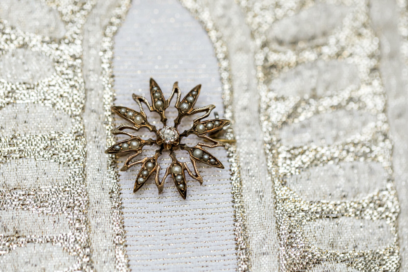 weddingdress-detail-photo