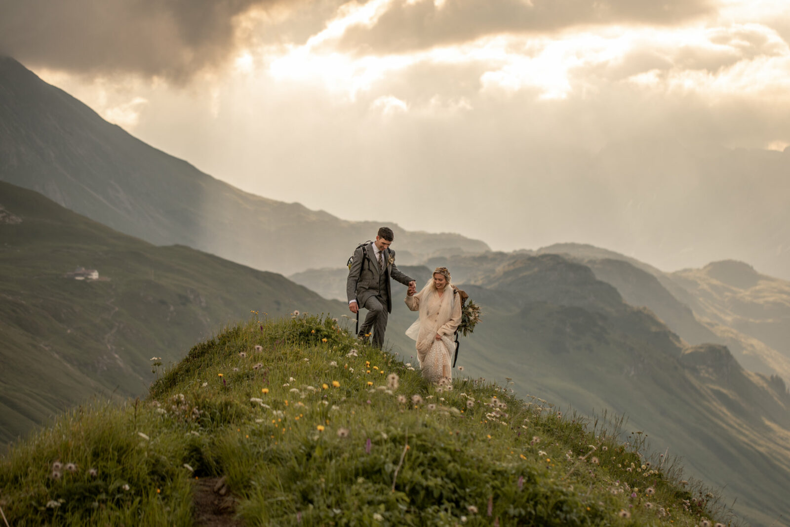 hiking elopement in the alps in europe