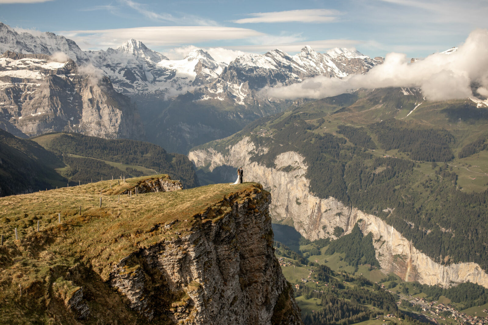 Hochzeit zu zweit in den Alpen in der Schweiz