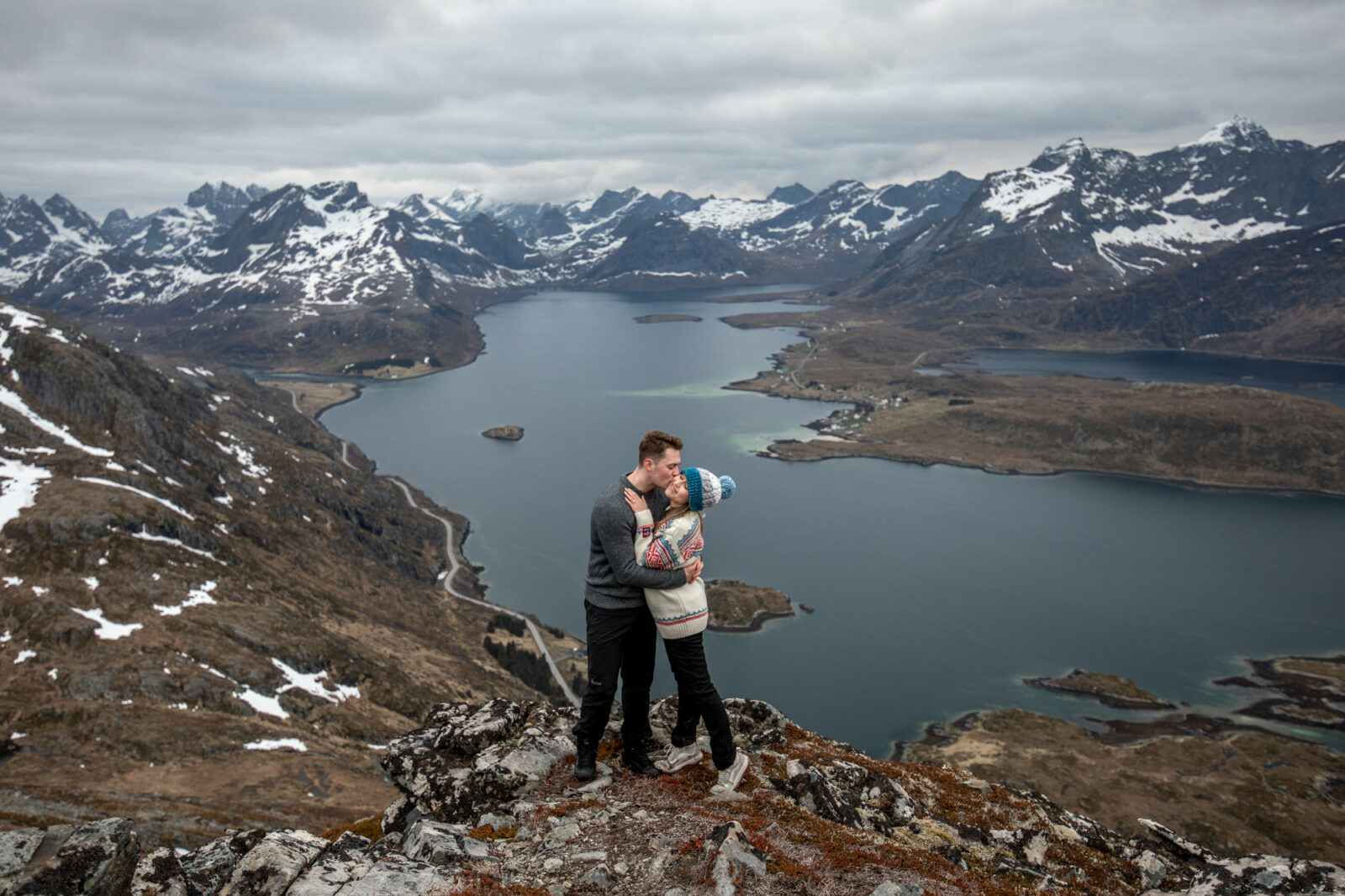 114 Engagement Photographer Lofoten Norway