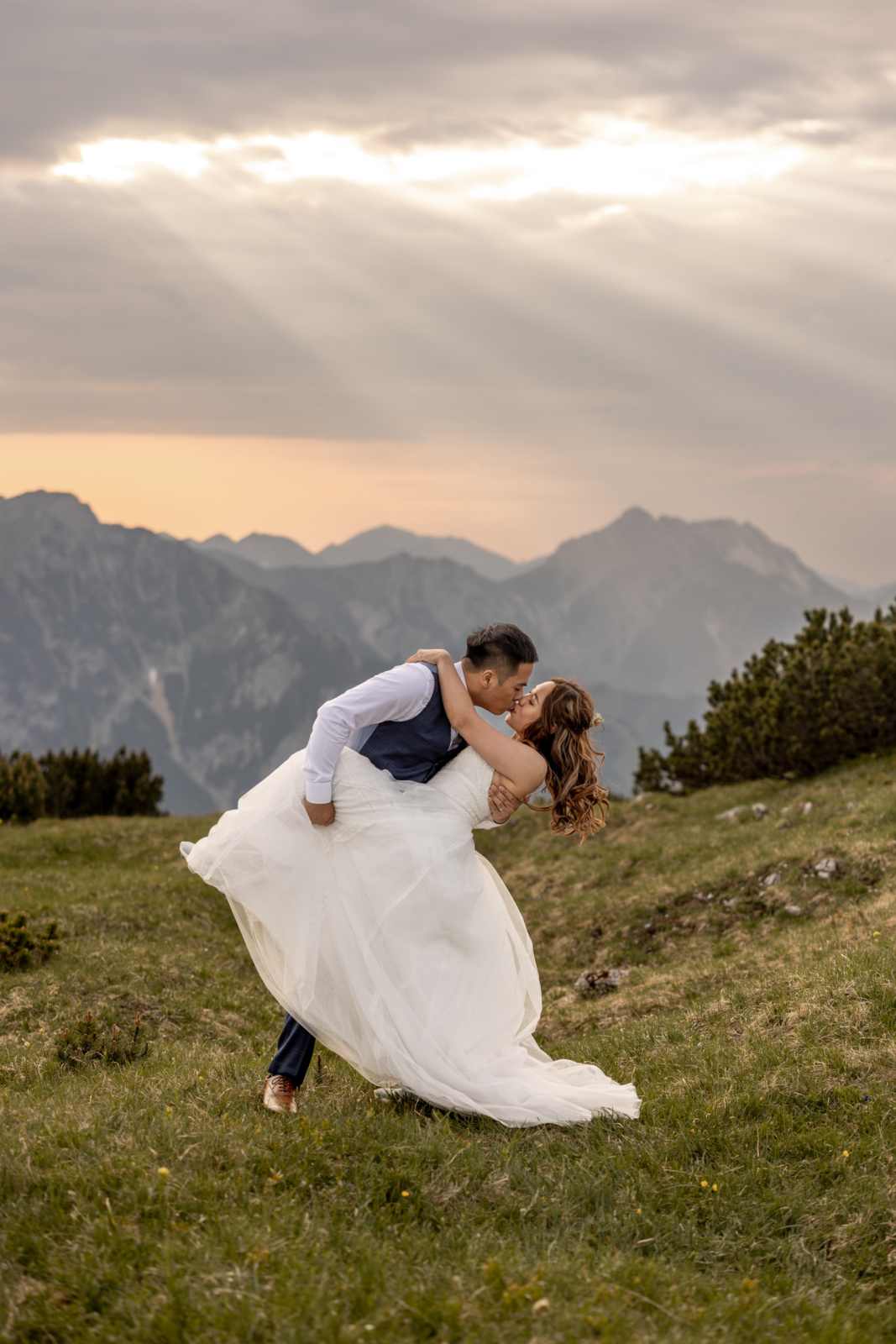 elopement photographer in the alps