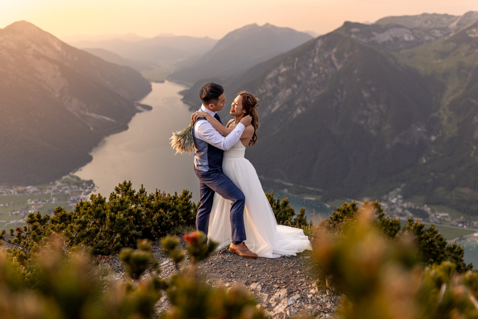 wedding photos in the mountains in austria