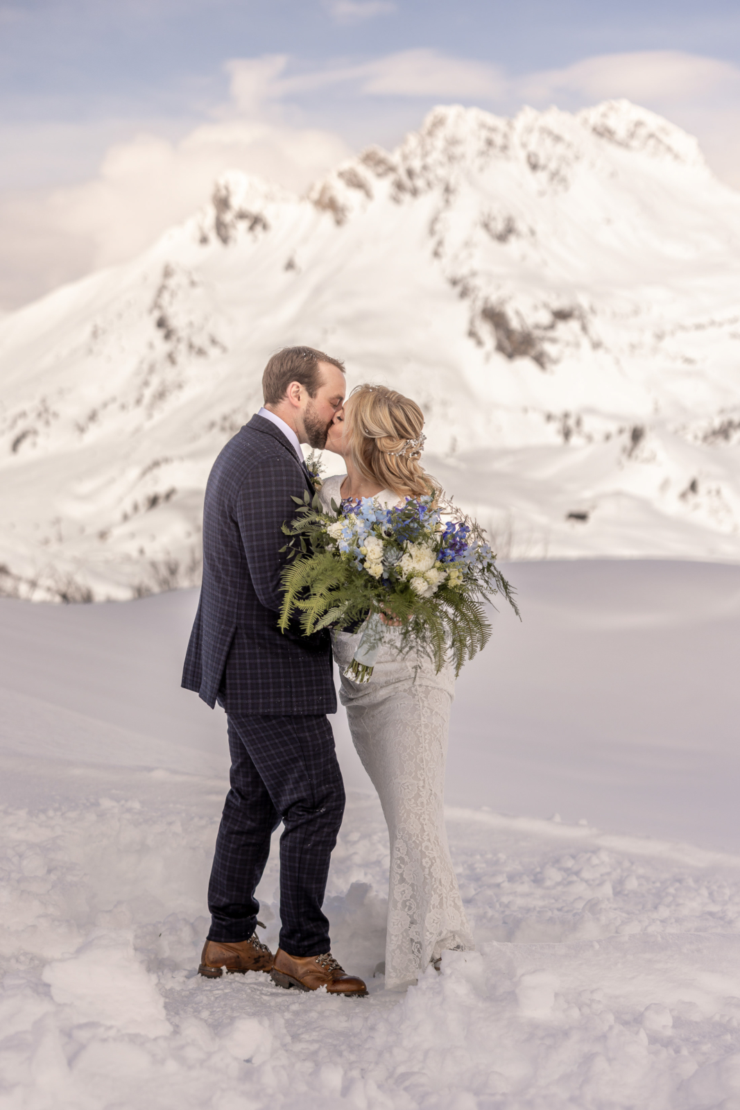 Wedding in the Austrian Alps in the snow