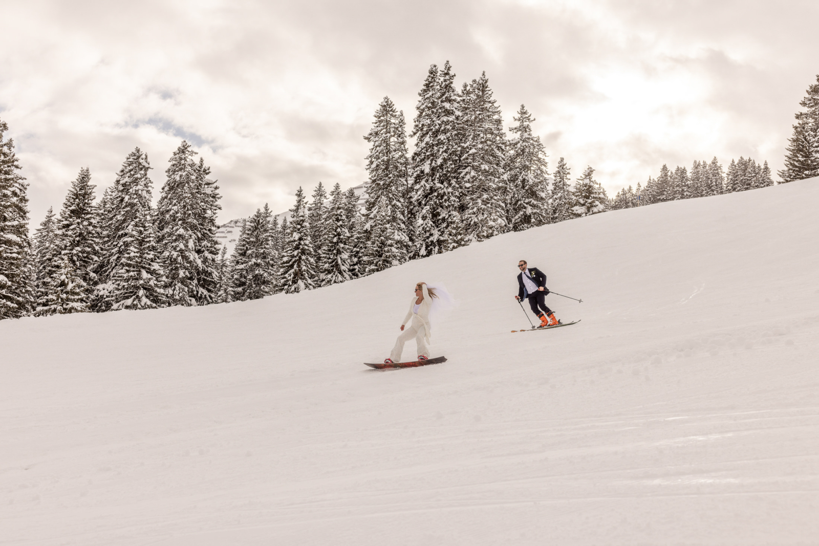 ski and snowboard wedding in the Alps