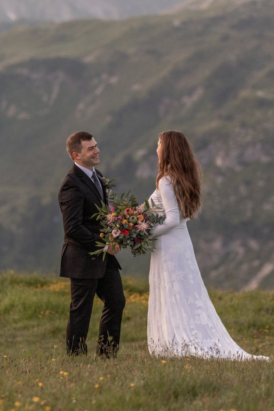 First Look at the Summer Solstice Mountain Elopement in Austria