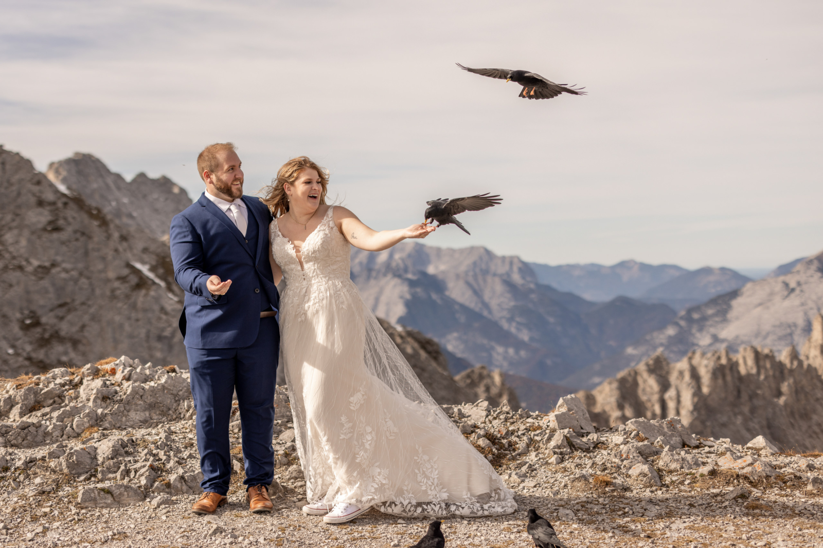 Alpine Birds as surprise wedding guests at the mountain elopement in Innsbruck, Austria