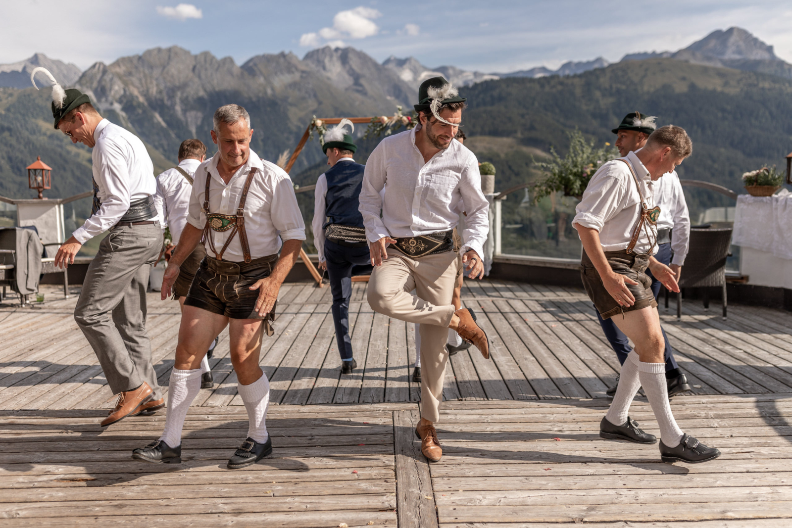 traditional Austrian dances as wedding entertainment