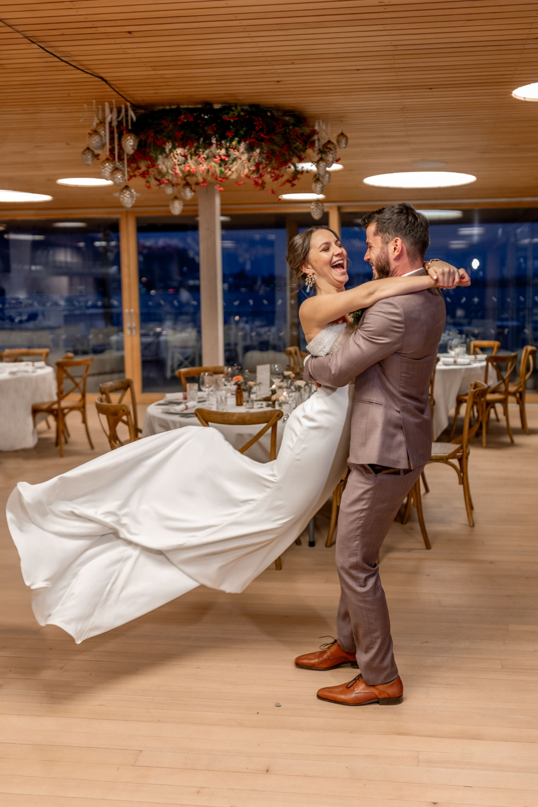 first dance in the bathing house by the Seehotel am Kaiserstrand in Austria